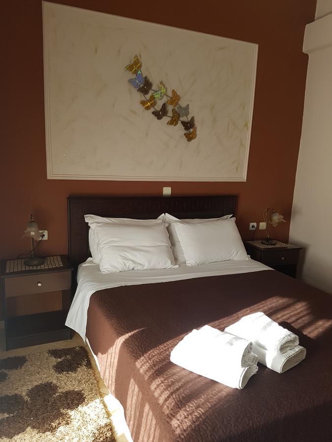 Xenonas Arxontiko Appartement Káto Loutrákion Buitenkant foto