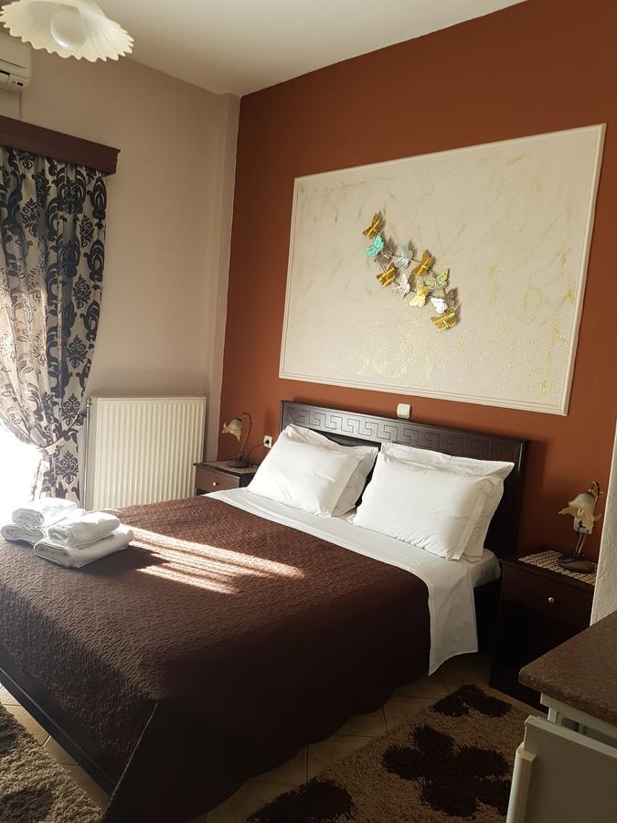 Xenonas Arxontiko Appartement Káto Loutrákion Buitenkant foto