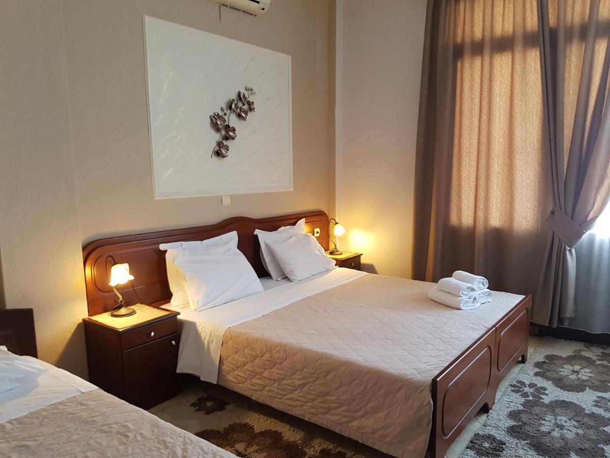 Xenonas Arxontiko Appartement Káto Loutrákion Kamer foto
