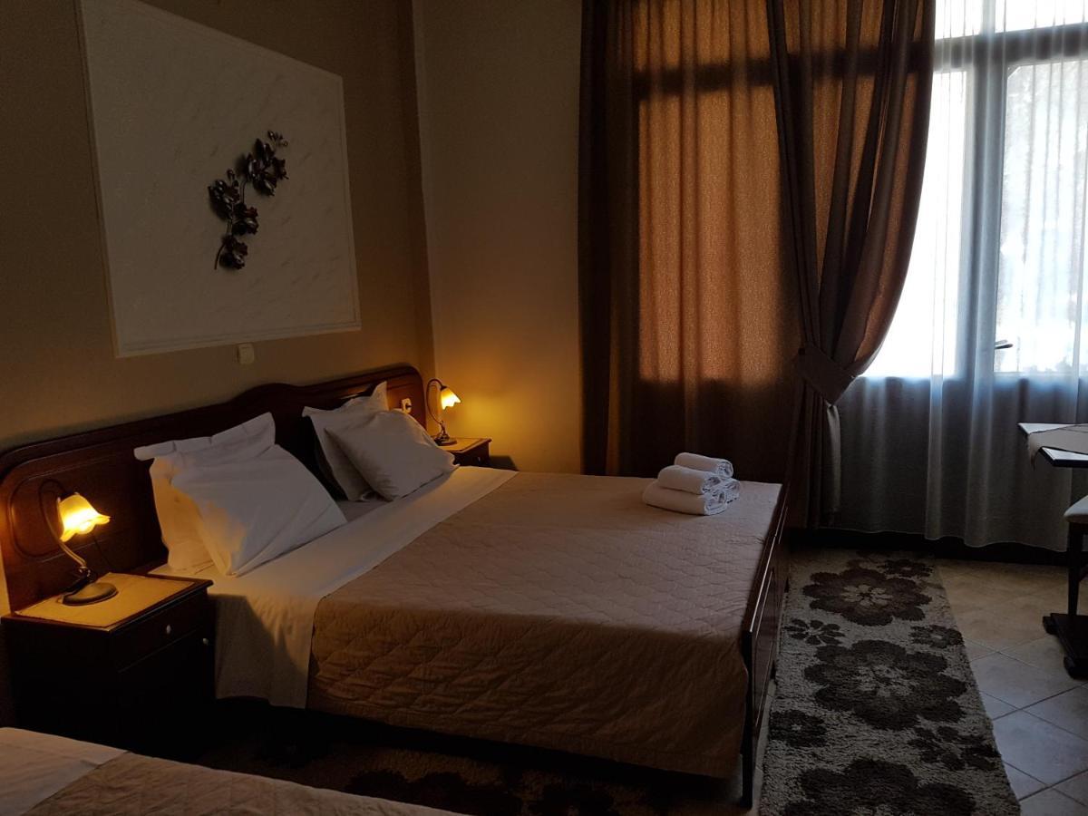 Xenonas Arxontiko Appartement Káto Loutrákion Kamer foto
